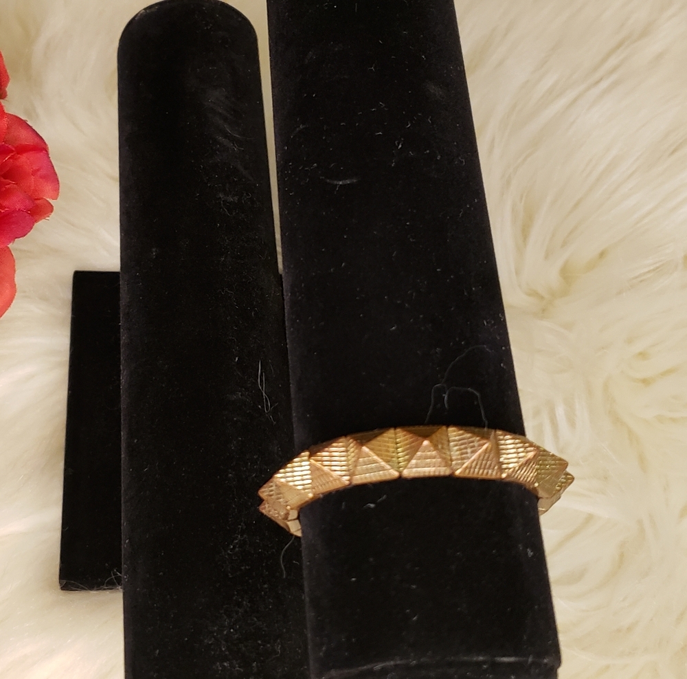 Gold Pyramid Spike Stretch Bracelet Textured Geometric Bangle Vintage Inspired - Picture 7 of 8